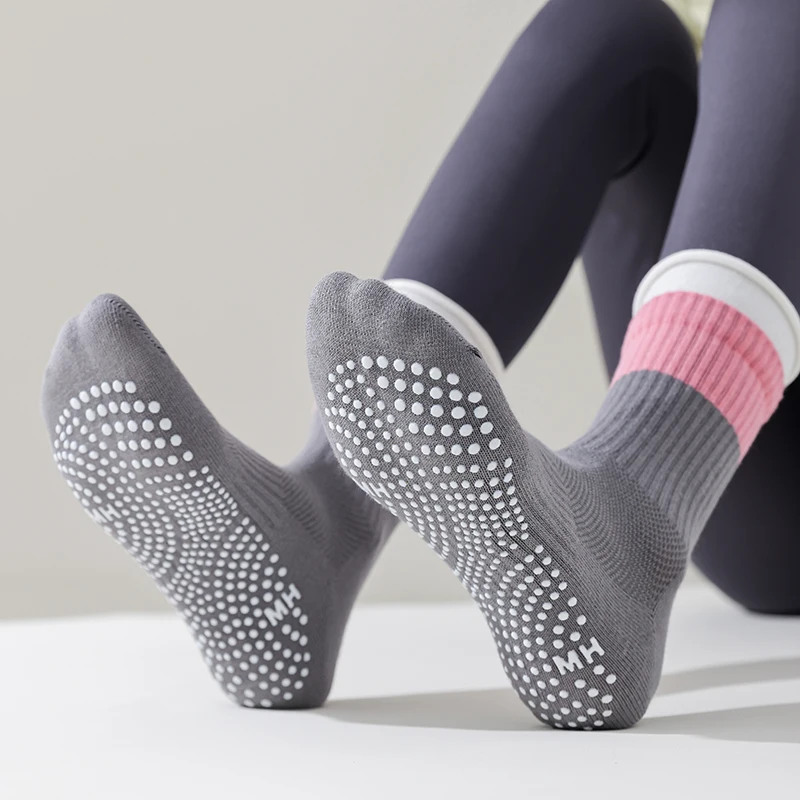 Silicone Non-slip Yoga Socks W - Home Gym Pro ulasan dan harga